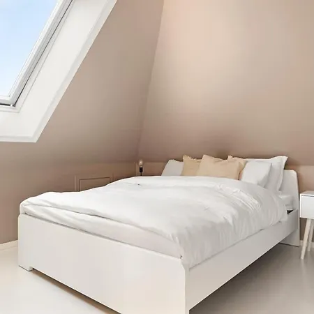 Apartament Dinbnb Appartments L 250 Meters From Bybanen I Vilvite I Built In 1800s